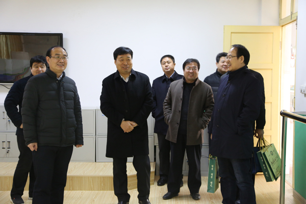 党委副书记王清明调研教育帮扶工作